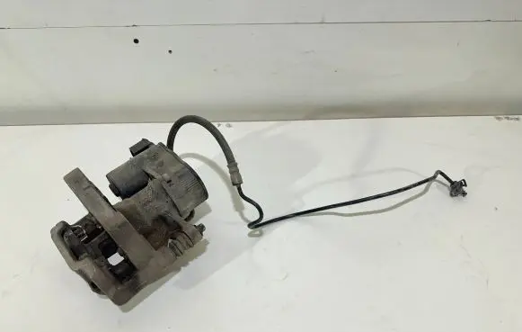 Peugeot 308 Rear brake caliper 9819059480