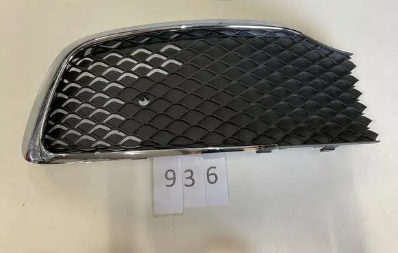 Mercedes-Benz EQV 447 Front fog light trim/grill A4478840800 A4478802801 A4478802901