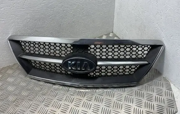 KIA Sorento Front grill 863503E010