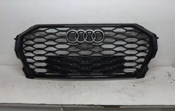 Audi Q3 F3 Front bumper upper radiator grill 83F853651B 83F853651A 83F853651C