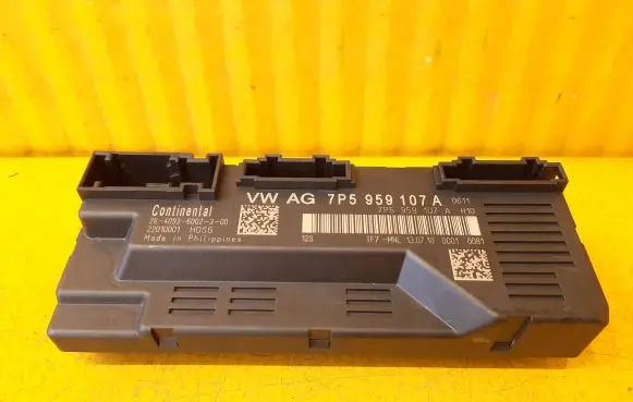Porsche Cayenne (9PA) Tailgate/trunk control unit/module 7P5959107A
