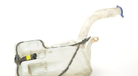 Ford Mondeo MK V Windshield washer fluid reservoir/tank DS7313K175AF