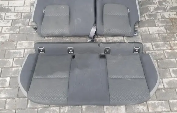 Nissan Juke II F16 Second row seats PU5336
