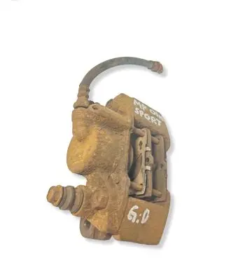Mitsubishi Pajero Sport I Rear brake caliper 