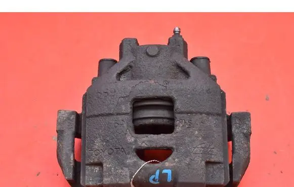 Toyota Yaris Front brake caliper 