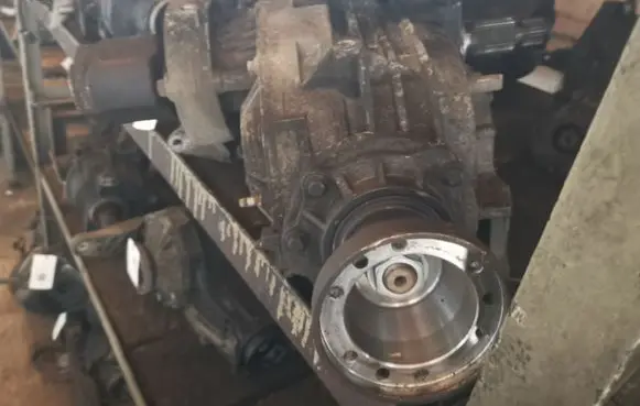 Chrysler Pacifica Gearbox transfer box case 