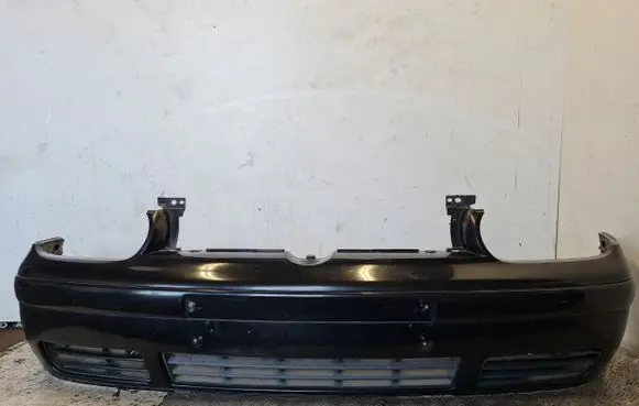 Volkswagen Golf IV Front bumper