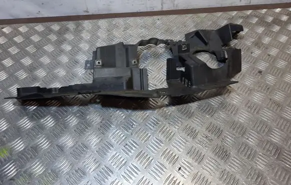 BMW X5 E70 Other engine bay part 51757160237