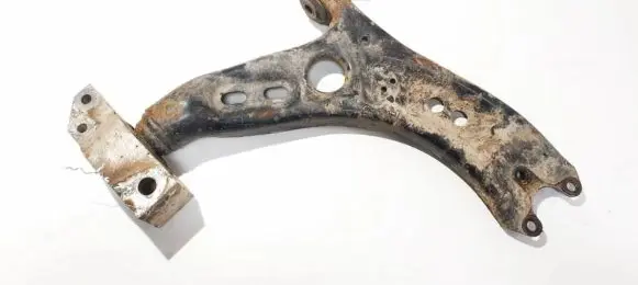 Volkswagen PASSAT B7 Front lower control arm/wishbone