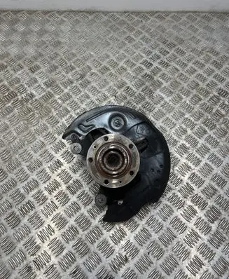 Citroen C4 II Picasso Front wheel hub