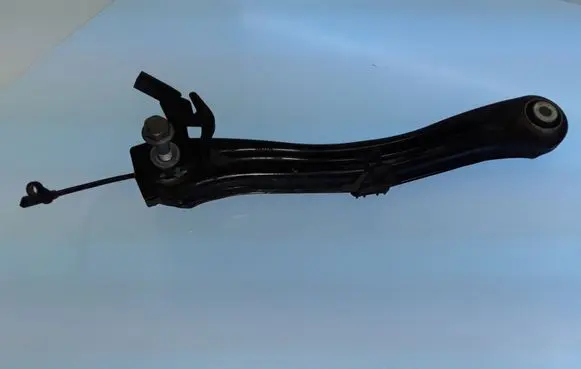 Mercedes-Benz ML W166 Rear control arm A1665450640