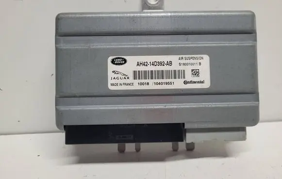 Land Rover Discovery 4 - LR4 Air suspension control unit module (rear) AH4214D392AB S180010011B 104019551