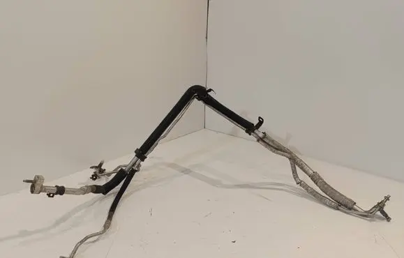 Air conditioning (A/C) pipe/hose
