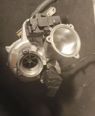 Volkswagen Golf VII Turbo system vacuum part 06K145702N