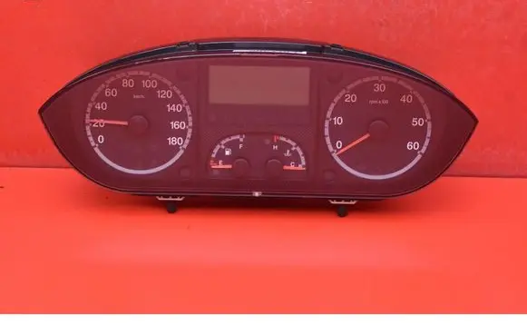Speedometer (instrument cluster)