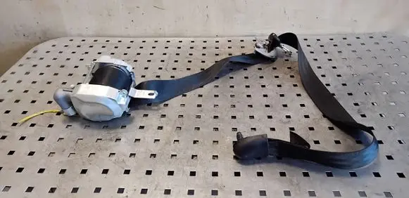 Hyundai i40 Front seatbelt 888203Z000