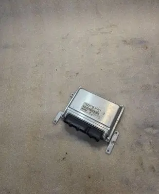Audi A8 S8 D2 4D Engine control unit/module 4D0907551M 26SA4993 0261204686