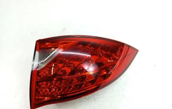 Porsche Cayenne (92A) Rear/tail lights 7P5945096T 89090762