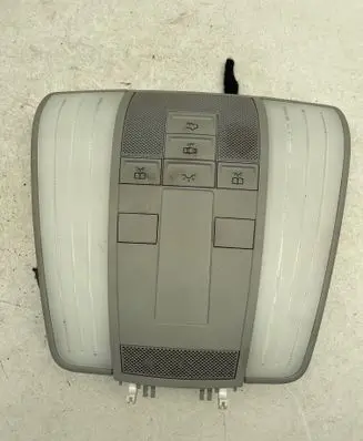 Mercedes-Benz E W212 Front seat light A2129064201 00086070 A2C53375084