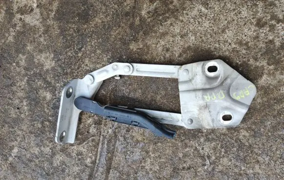 Volkswagen Caddy Engine bonnet/hood hinges 1T0823302E