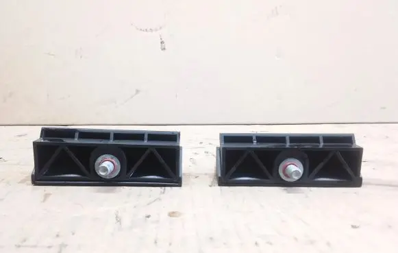 Battery bracket