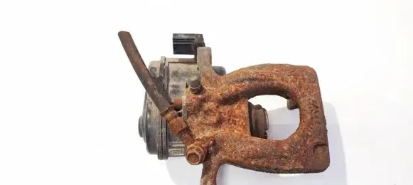 Nissan Qashqai Rear brake caliper 32353310c