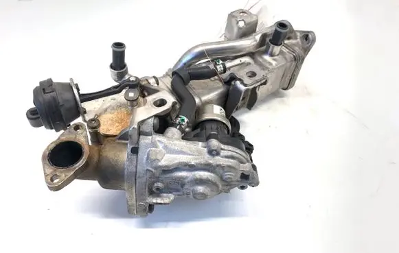 BMW 3 F30 F35 F31 EGR valve 7822347