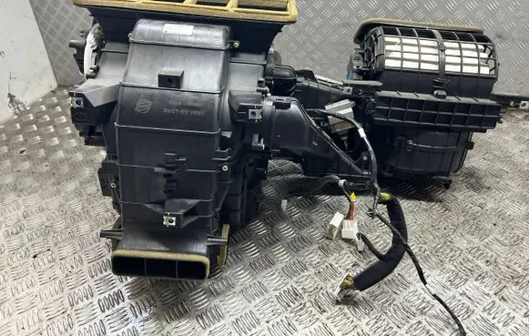 SsangYong Rexton Interior heater climate box assembly 691036021