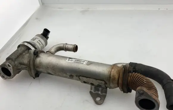 Hyundai Santa Fe EGR valve cooler 2841627400 988294P