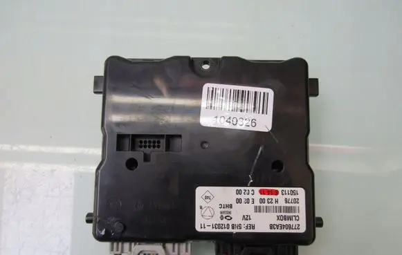 Nissan Qashqai Climate control unit 277604EA3B
