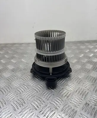Toyota RAV 4 (XA50) Heater fan/blower 5610T2 08D26