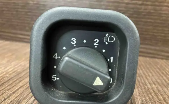 Ford Transit Headlight level height control switch 94VB13K031AA