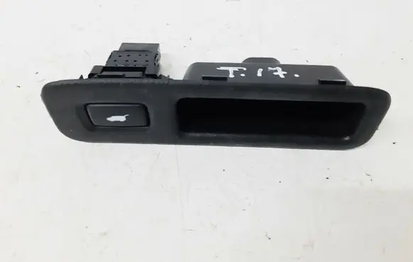 Honda Accord Tailgate/boot open switch button 