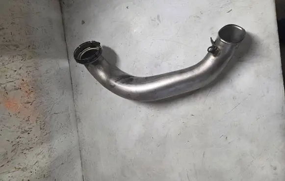Mercedes-Benz GL X166 Turbo air intake inlet pipe/hose