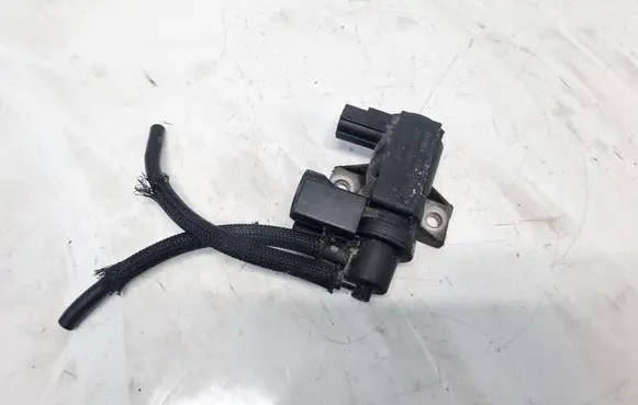 Toyota Avensis T250 Turbo solenoid valve 258190R011
