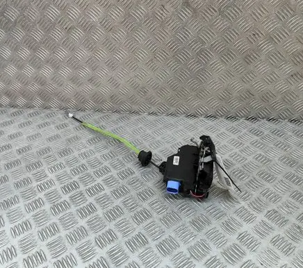 Audi A8 S8 D3 4E Rear door lock 4E0839015
