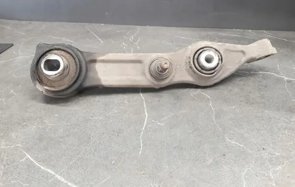 Mercedes-Benz E W211 Front control arm 21103