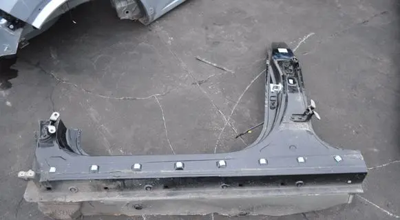 Hyundai Bayon Side car body part 