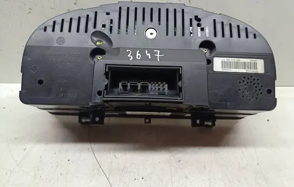 Volkswagen Touran I Speedometer (instrument cluster) 1T0920872A V0003000