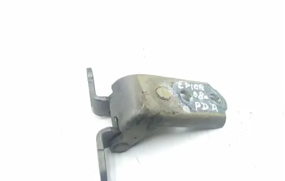 Chevrolet Epica Front door upper hinge