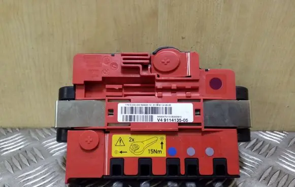 BMW X5 E70 Fuse box set 911413505