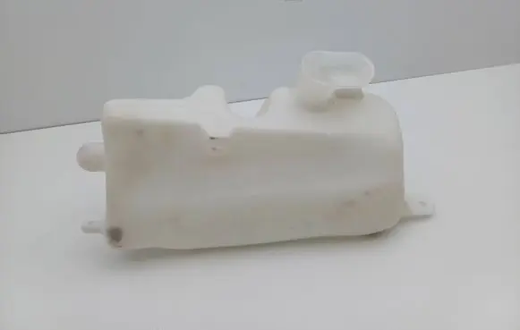 Renault Clio II Windshield washer fluid reservoir/tank 7700847815