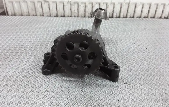 Oil pump