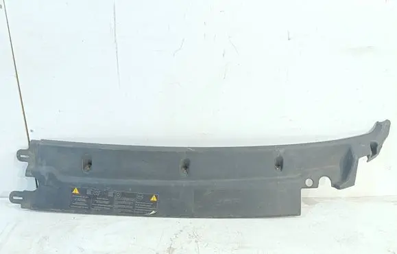Renault Master II Wiper trim 8200121690 4681011
