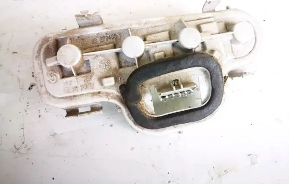 Opel Astra G Tail light bulb cover holder 29058010