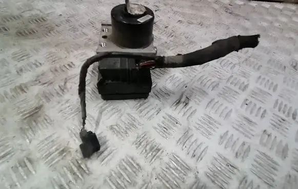 Ford Focus ABS Pump 8M512M110AA A426R 10020701014