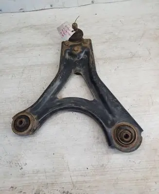 Front lower control arm/wishbone