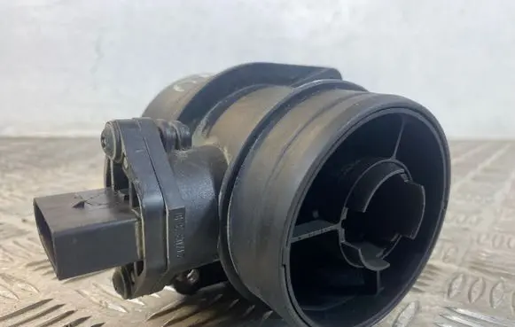 Audi A4 S4 B6 8E 8H Mass air flow meter 074906461B 0281002461