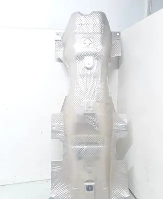 Exhaust heat shield