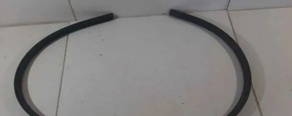 Tesla Model 3 Rubber seal front door window/glass 
